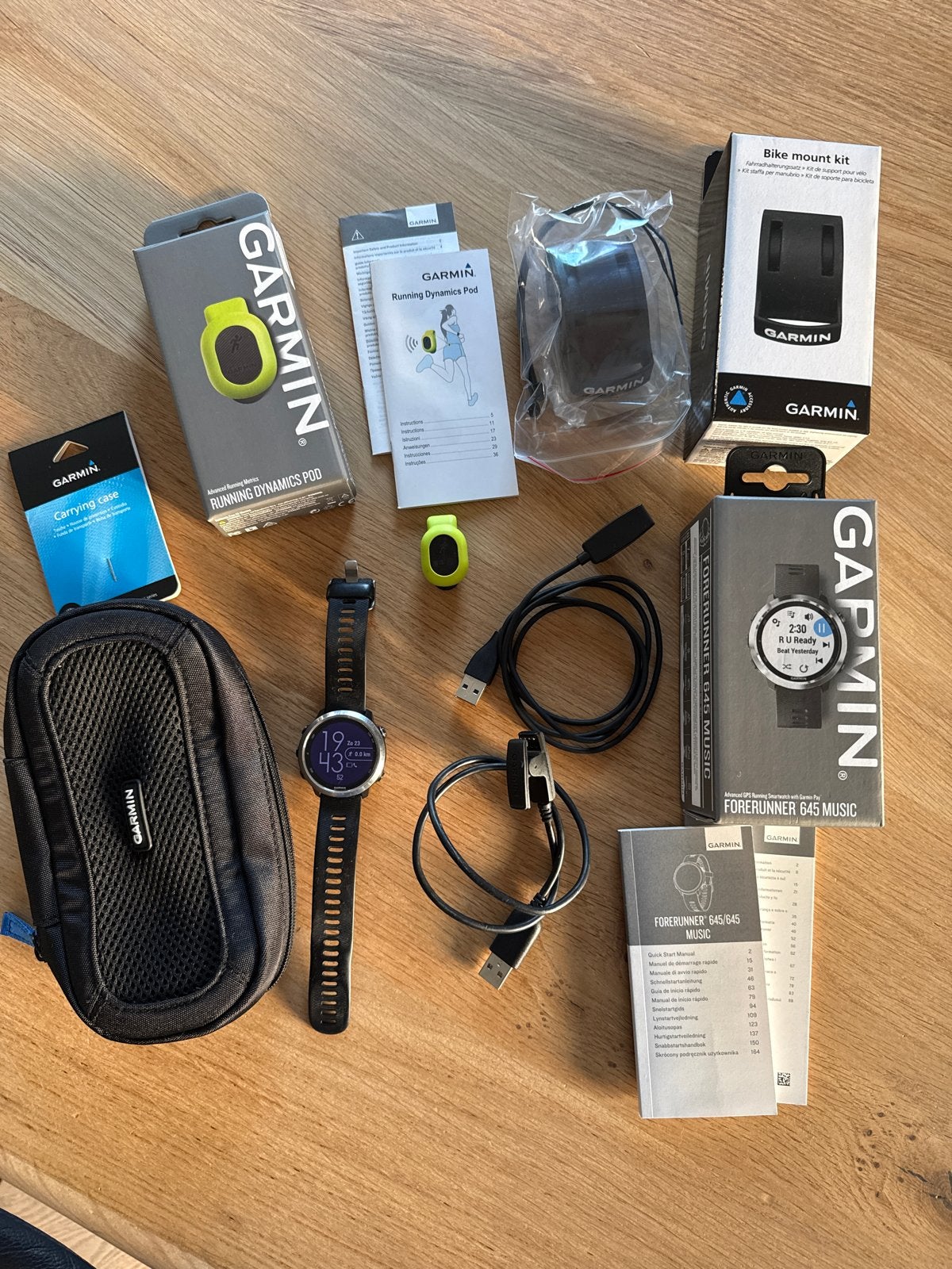 Complete Garmin Forerunner 645 Music set met accessoires, Ophalen of Verzenden, Zo goed als nieuw, Garmin, Waterdicht