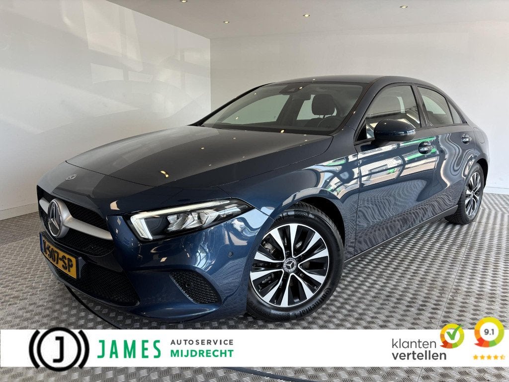Mercedes-Benz A-klasse 180 Business Solution, 4 cilinders, Blauw, Origineel Nederlands, Bedrijf