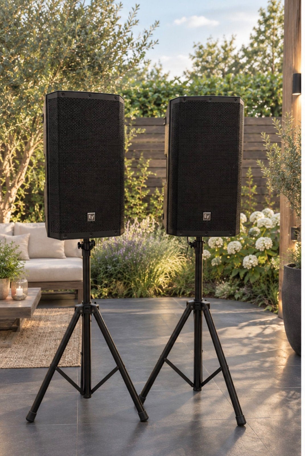 Electro-Voice ZLX-12P Actieve Luidsprekers  met statieven