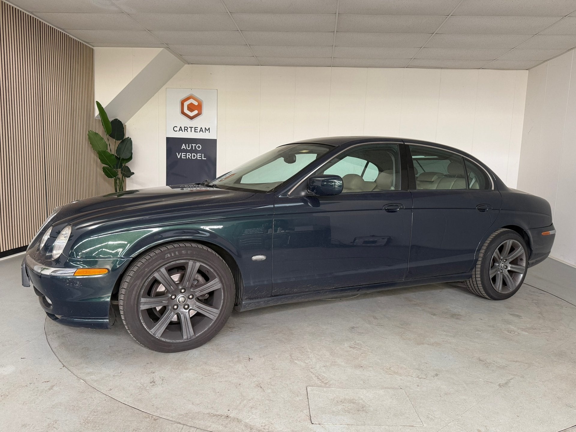 Jaguar S-type 4.0 V8 Leder, LMV, Airco INRUILAUTO, Auto's, Automaat, Achterwielaandrijving, Gebruikt, 8 cilinders