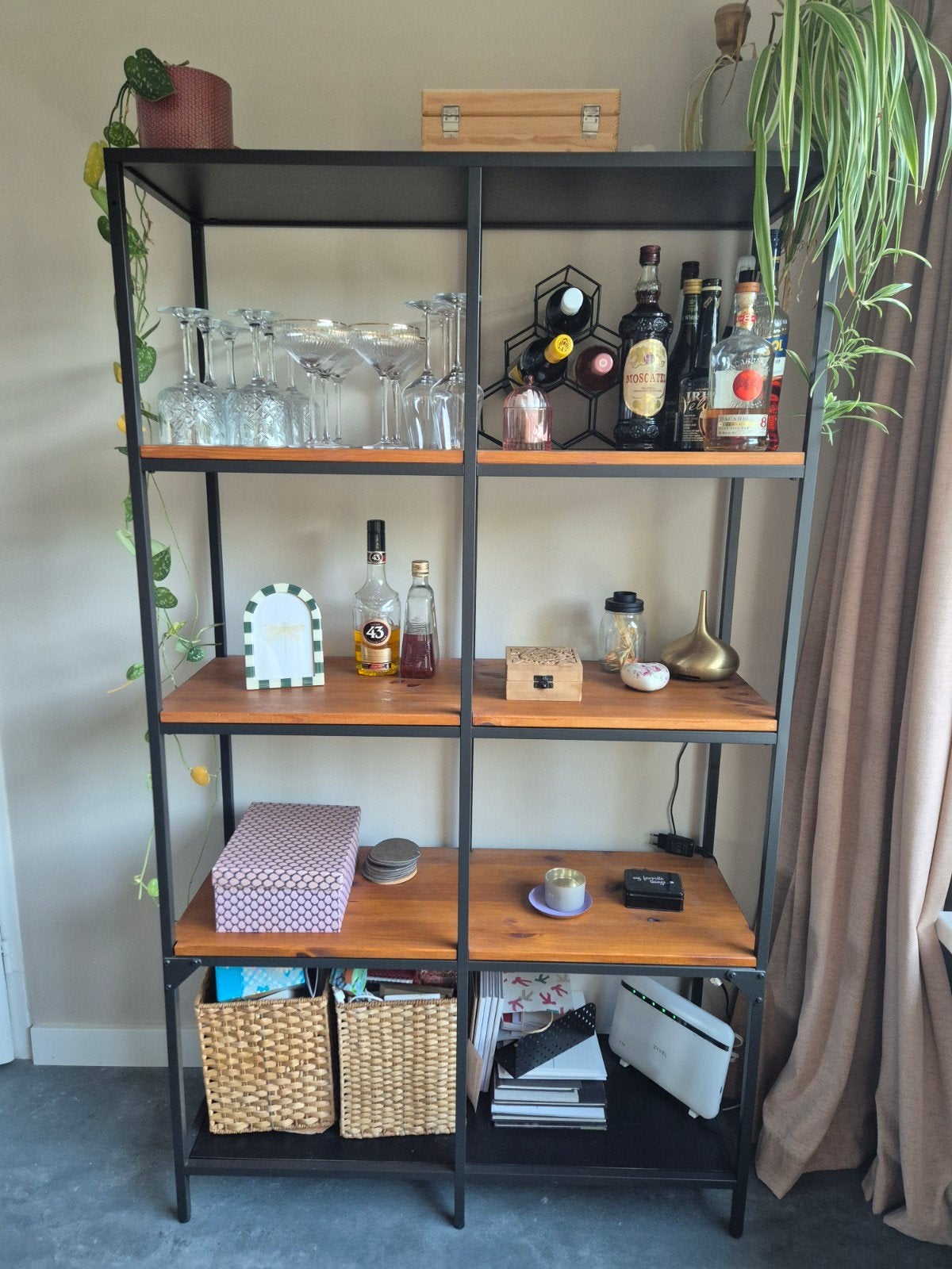 Kast, Ophalen, Met plank(en), Gebruikt, 50 tot 100 cm