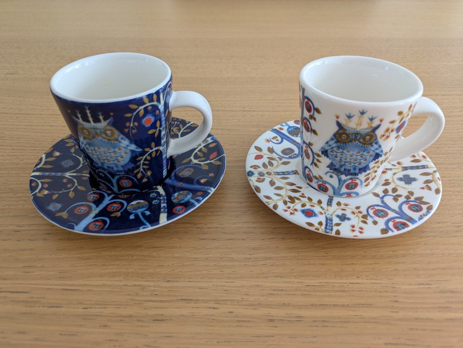 Iittala Taika espresso kopjes met uil design, zo goed als ni, Overige merken, Keramiek, Ophalen of Verzenden, Zo goed als nieuw