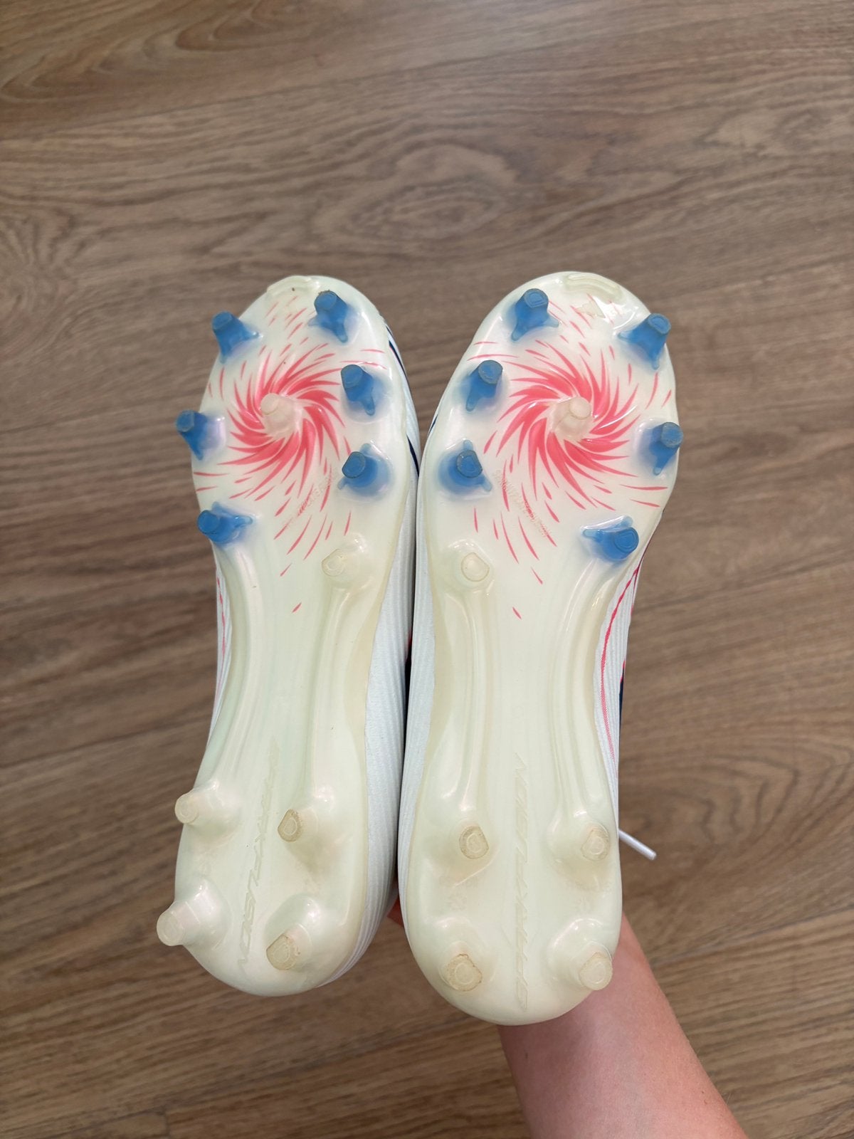 Adidas F50 voetbalschoenen, Maat XS of kleiner, Schoenen, Nieuw, Ophalen of Verzenden