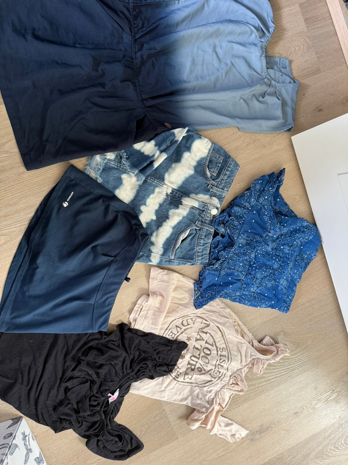 Kleding maat 134 en 140, Ophalen of Verzenden, Zo goed als nieuw, Meisje, Jurk of Rok