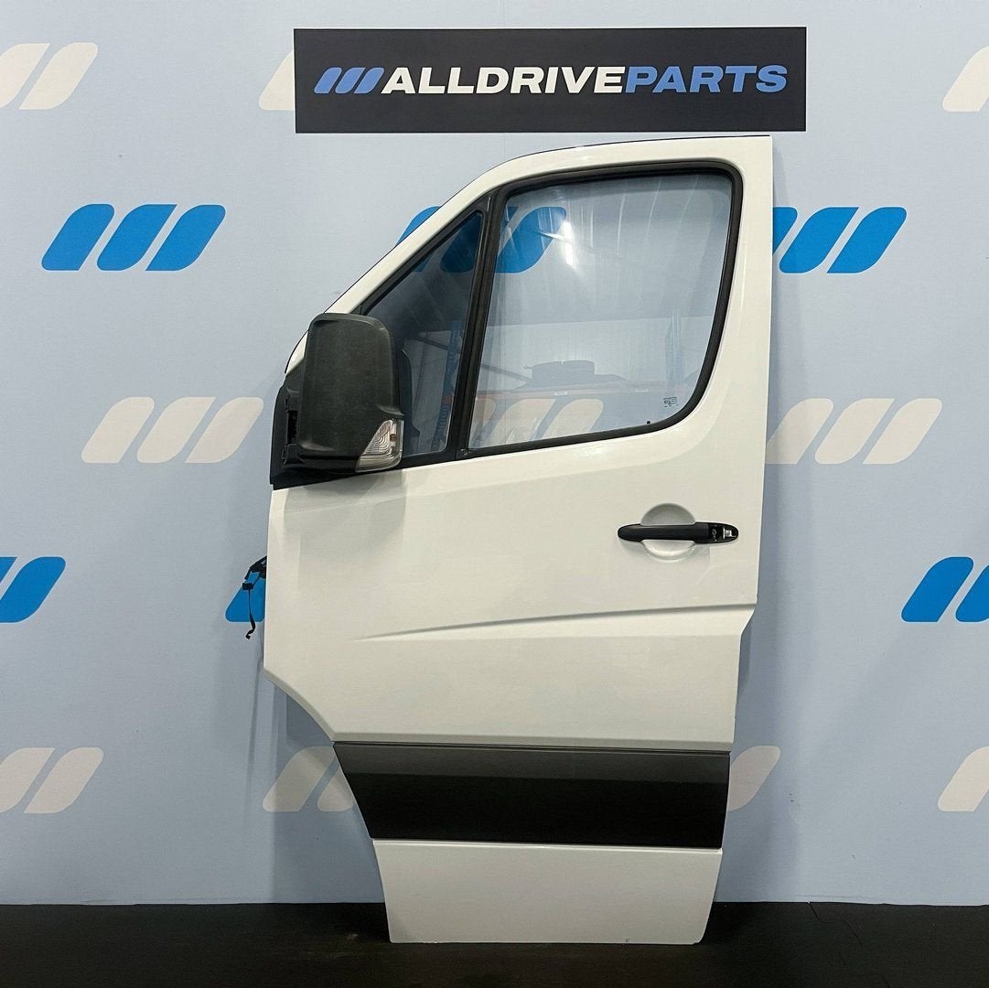 Voorportier links Mercedes Sprinter W906 Wit A9067200005, Auto-onderdelen, Gebruikt, -, Deur, -