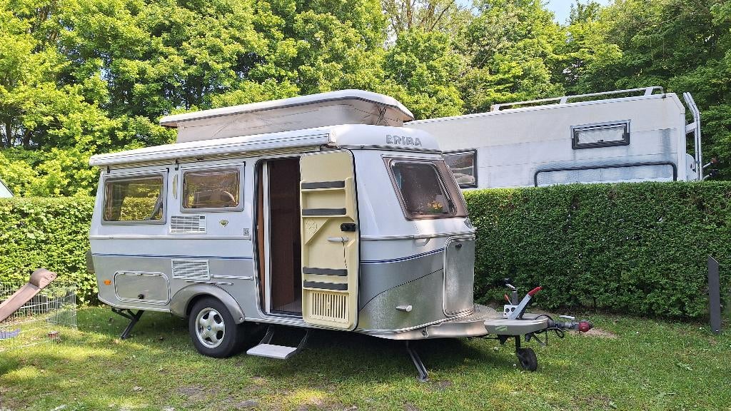 Eriba Triton GT430 - laag model, Caravans en Kamperen, Caravans, Standaardzit, Particulier, Eriba, Tot 4 meter