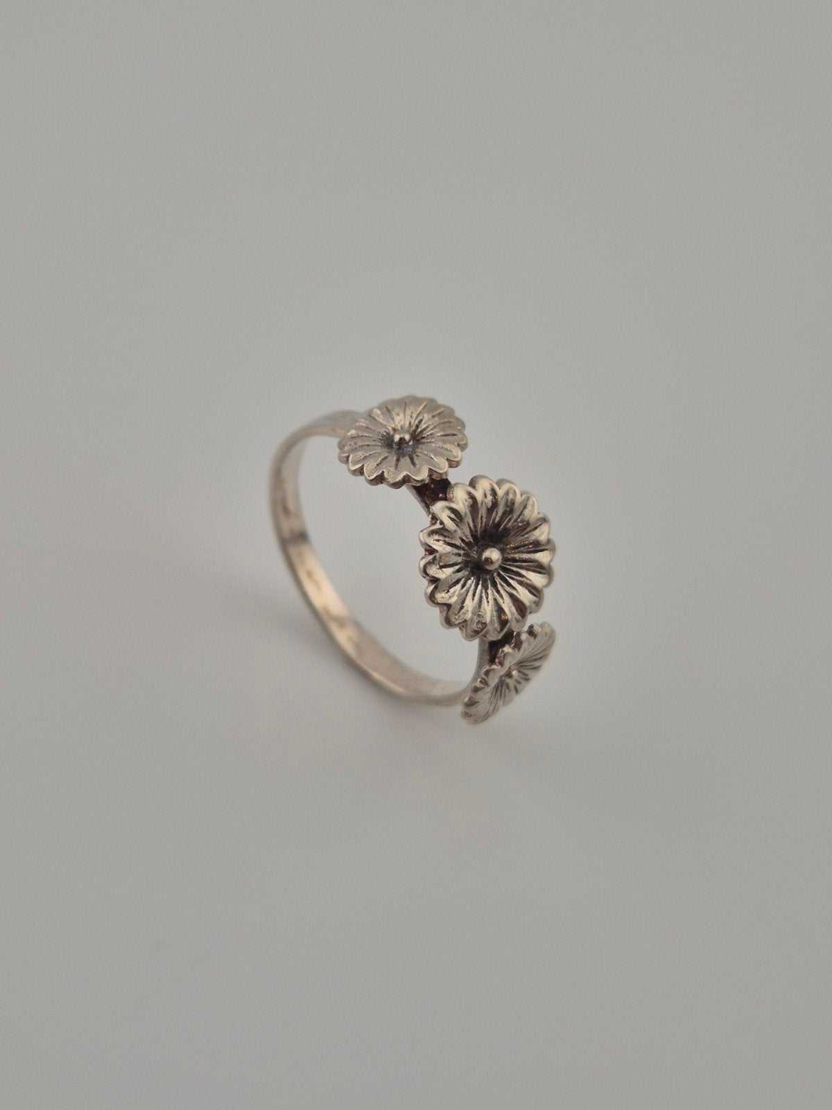 Prachtige Vintage Zonnebloemen Ring | 925 Sterling Zilver, Verzenden, Zilver, Pandora