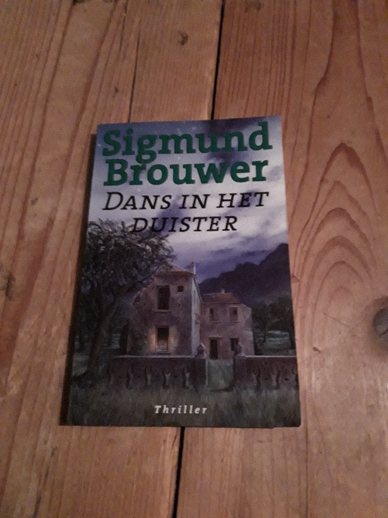 Dans in het duister, Ophalen of Verzenden, Zo goed als nieuw, Sigmund Brouwer