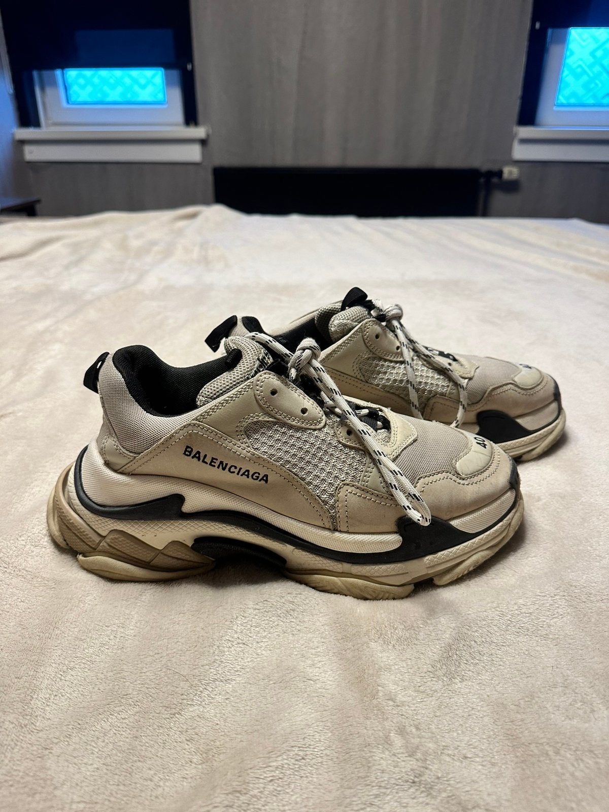 Balenciaga Triple S maat 40, Kleding | Heren, Schoenen, Ophalen of Verzenden, Gedragen