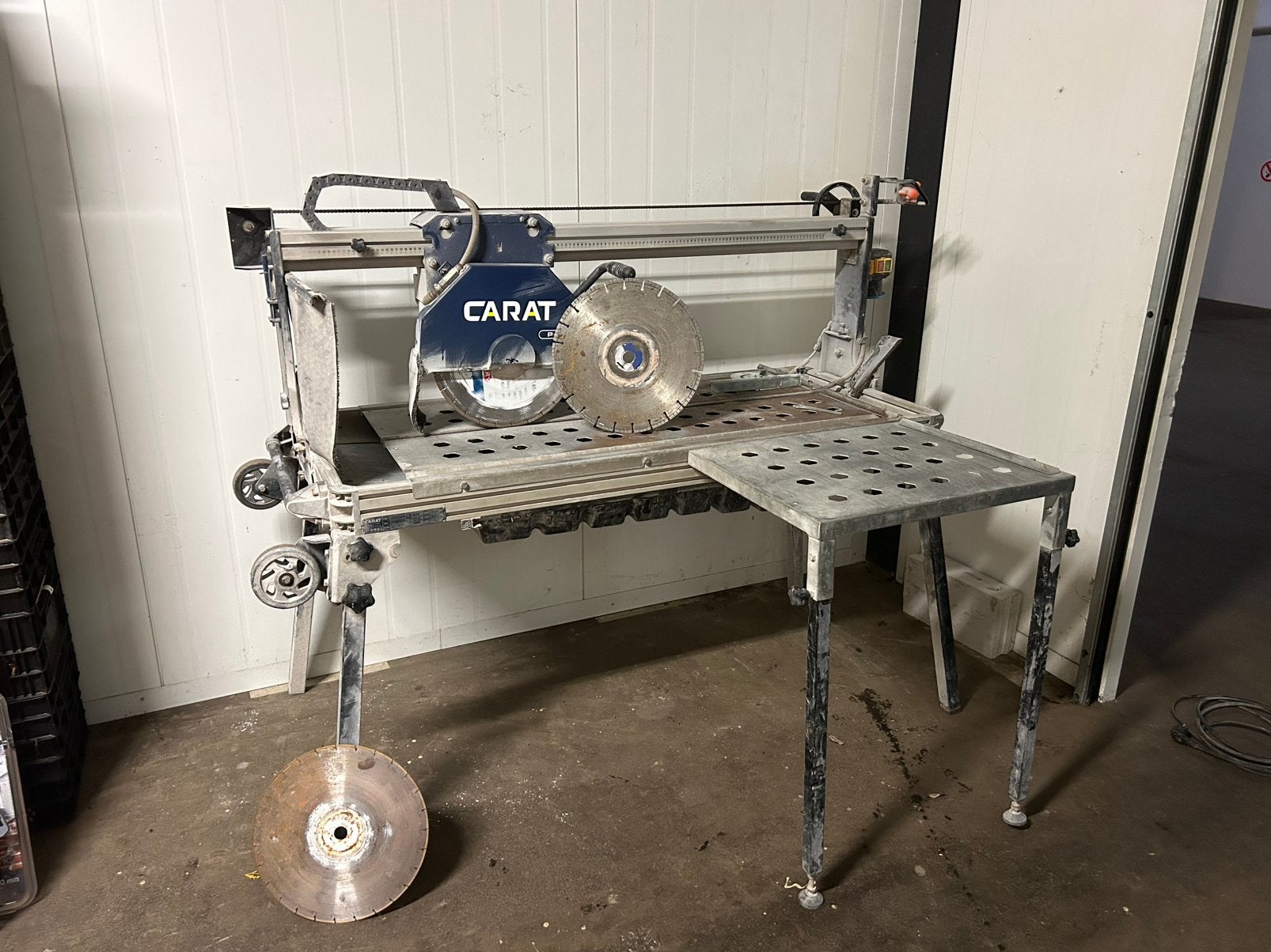 Carat P-3510 tegel zaagtafel, Ophalen, Gebruikt, 70 mm of meer, Overige typen
