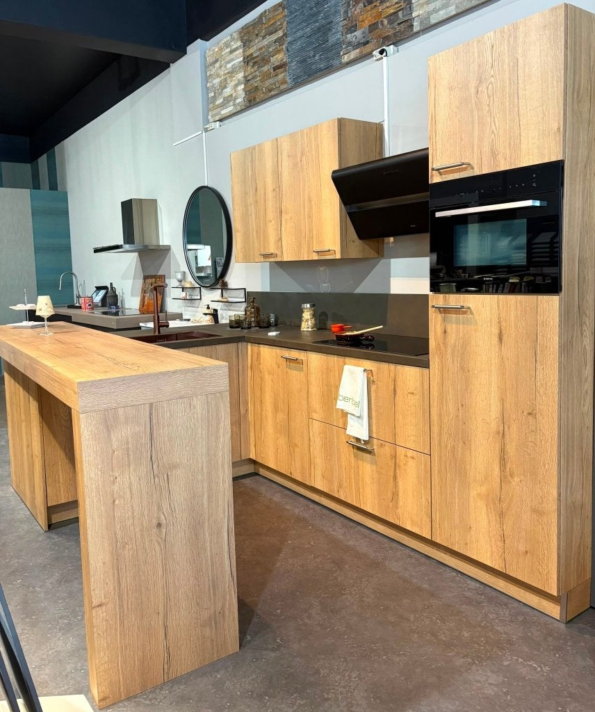 SHOWROOM  MODEL COMPLETE KEUKENS, Huis en Inrichting, Keuken | Complete keukens, Ophalen, Nieuw, Dubbelwandige keuken