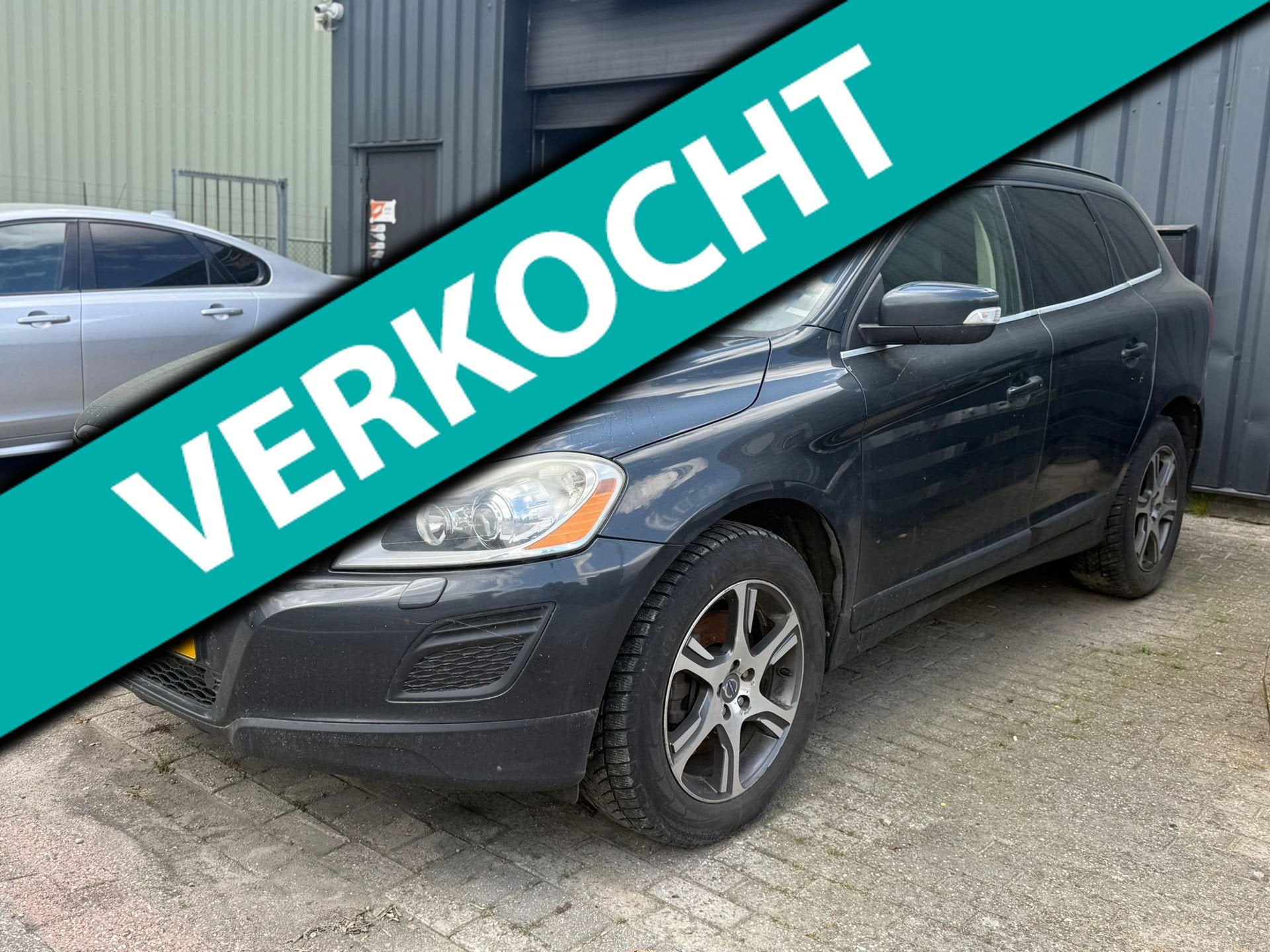 Volvo XC60 2.0 D3 Summum 2012 DEFECT, Auto's, Euro 5, 15 km/l, Gebruikt, Overige carrosserieën