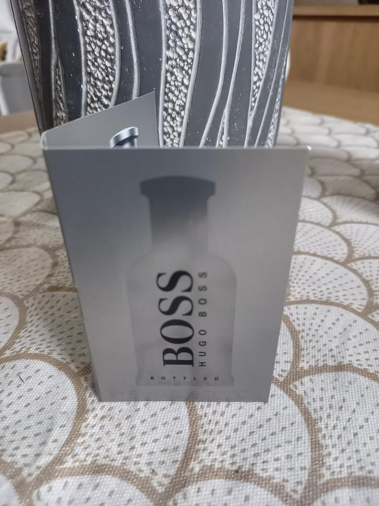 Proefje  Boss Bottled, Ophalen of Verzenden, Nieuw