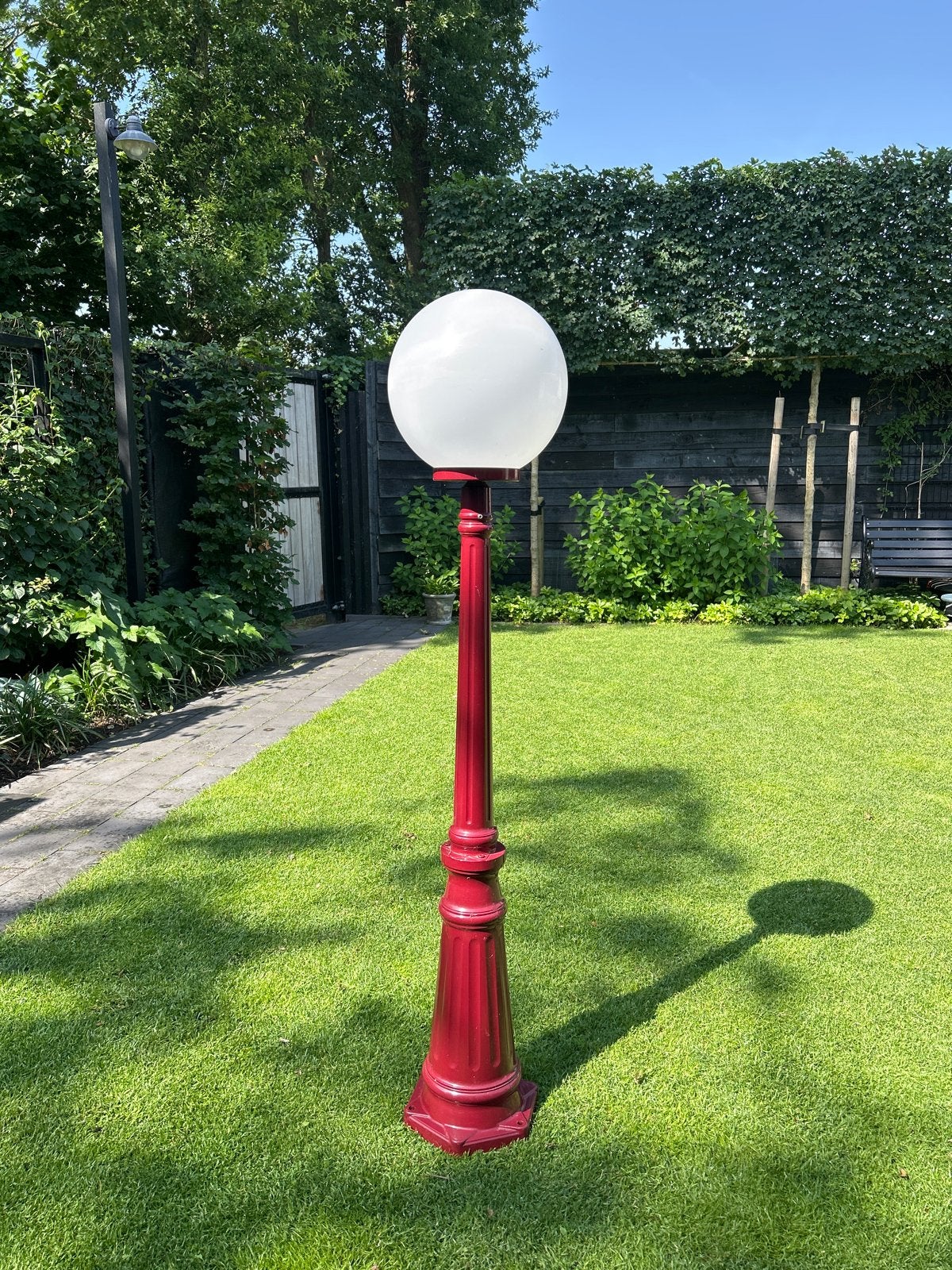 Aluminium tuinlamp en bol kap, Ophalen, Staande lamp, Aluminium, Netvoeding