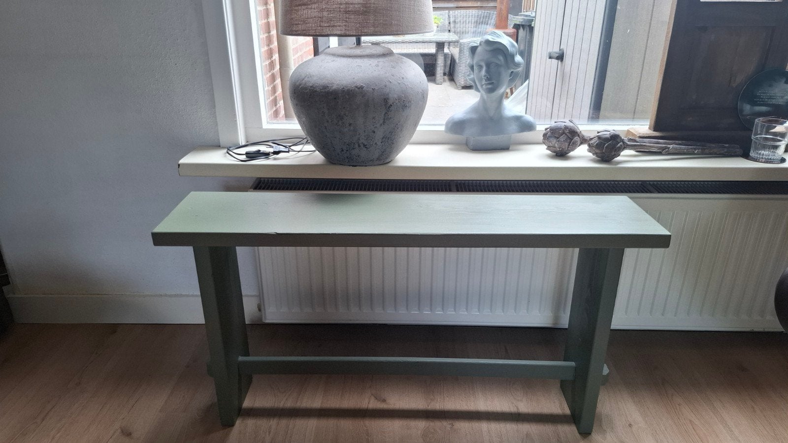 Smal houten bankje/sidetable in olijfgroen, Ophalen, Minimalistisch, Modern, Landelijk, Minder dan 75 cm, Tweepersoons