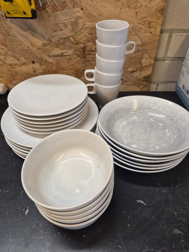 Ikea service, Ophalen, Aardewerk, Overige stijlen, Bord(en)