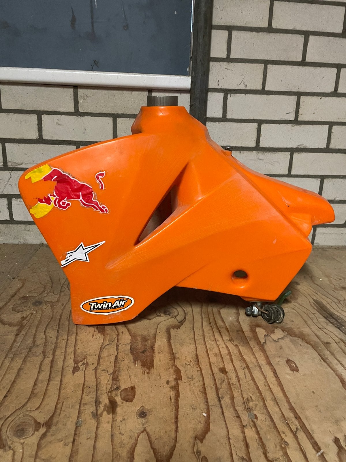 KTM EXC 13 liter tank met benzine kraantje., Ophalen of Verzenden, Gebruikt