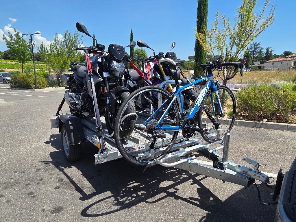 motoraanhanger voor 1, 2 ,3 motoren, Ophalen, Nieuw