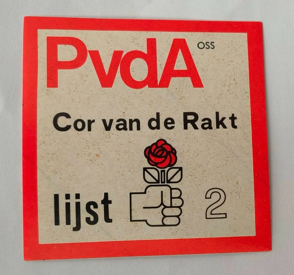 Sticker PVDA Cor van de Rakt, Ophalen of Verzenden, Zo goed als nieuw, Bedrijf of Vereniging
