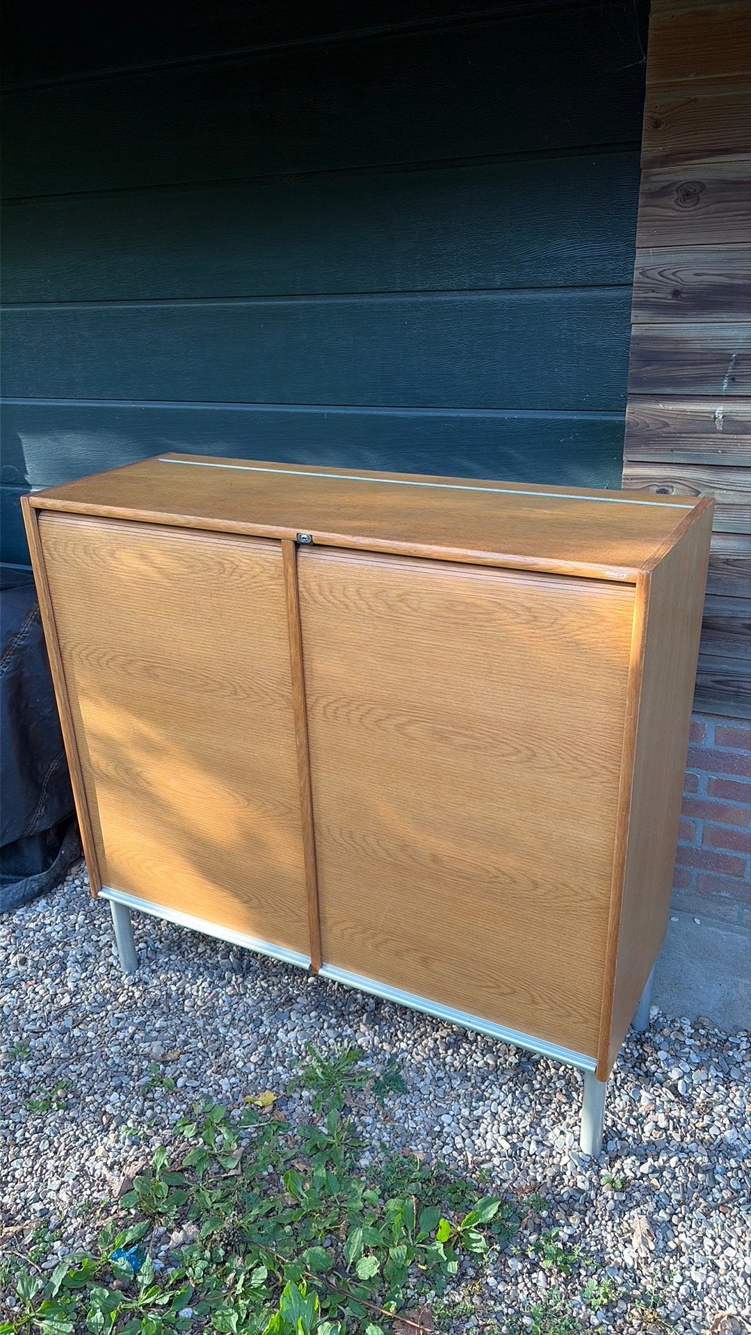 Vintage scandinavisch design roldeurkast, Ophalen, 100 tot 150 cm, Mid century modern, 100 tot 150 cm