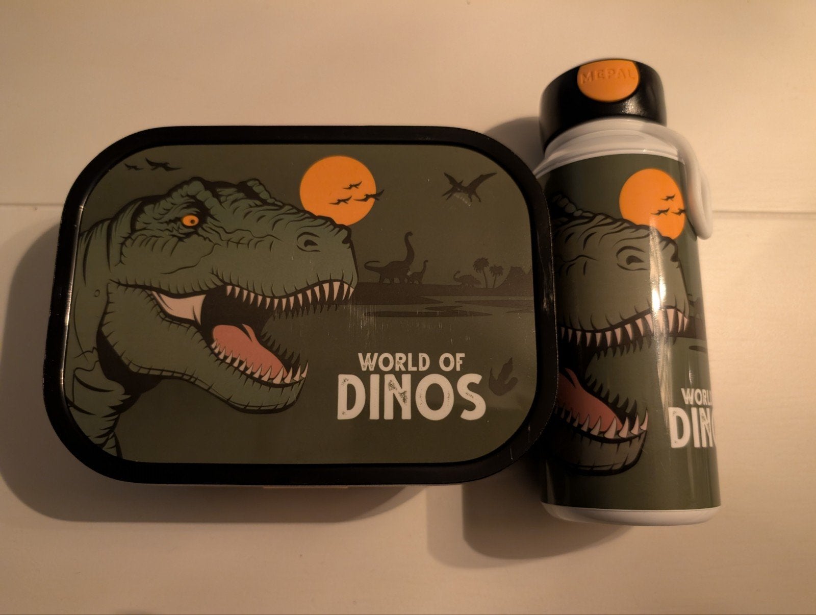 Mepal lunchbox en beker NIEUW, Diversen, Schoolbenodigdheden, Ophalen of Verzenden, Nieuw