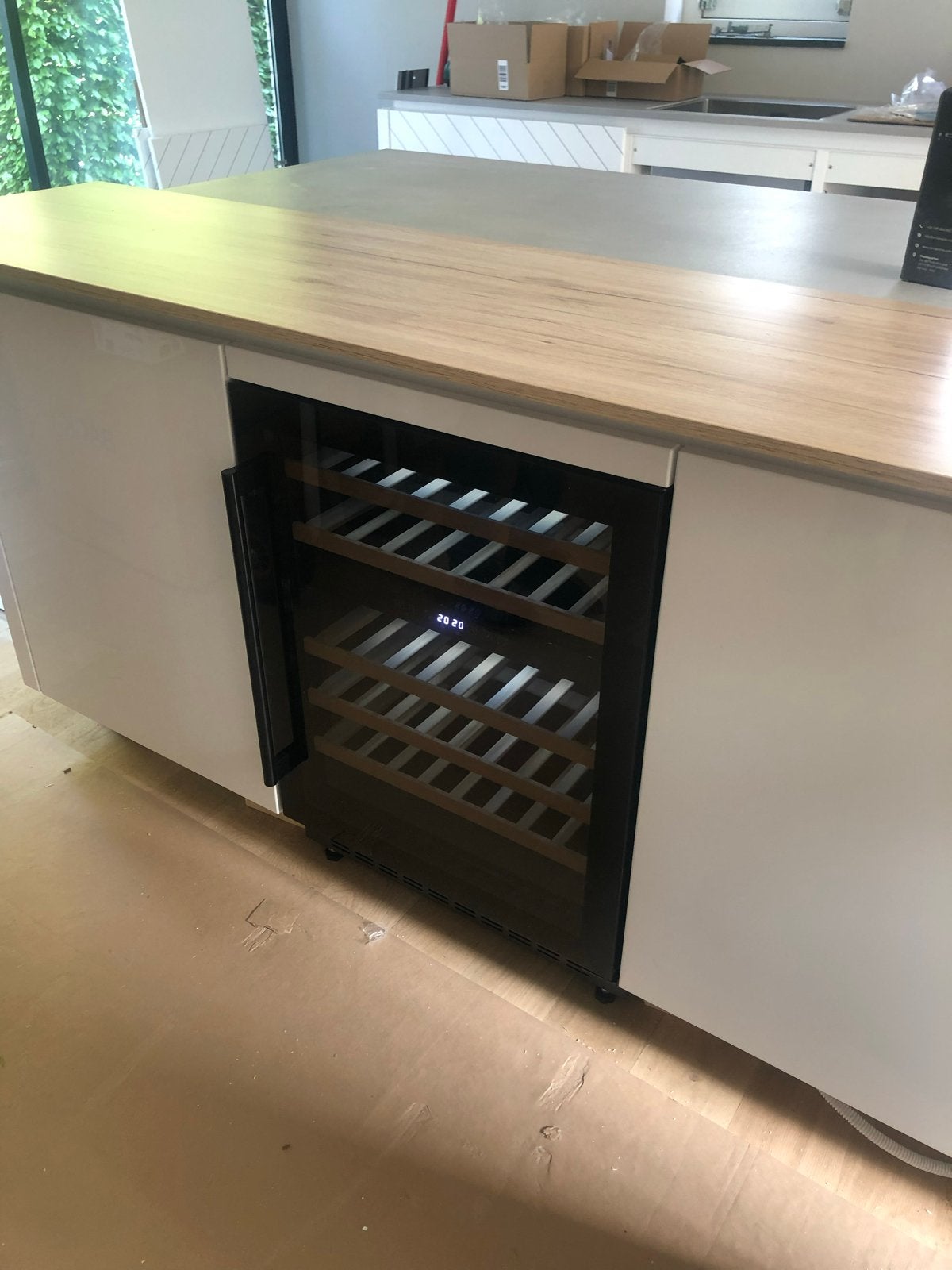Inbouw Wijnkoelkast - Zo goed als nieuw, Zonder vriesvak, 100 tot 150 liter, Zo goed als nieuw, 45 tot 60 cm