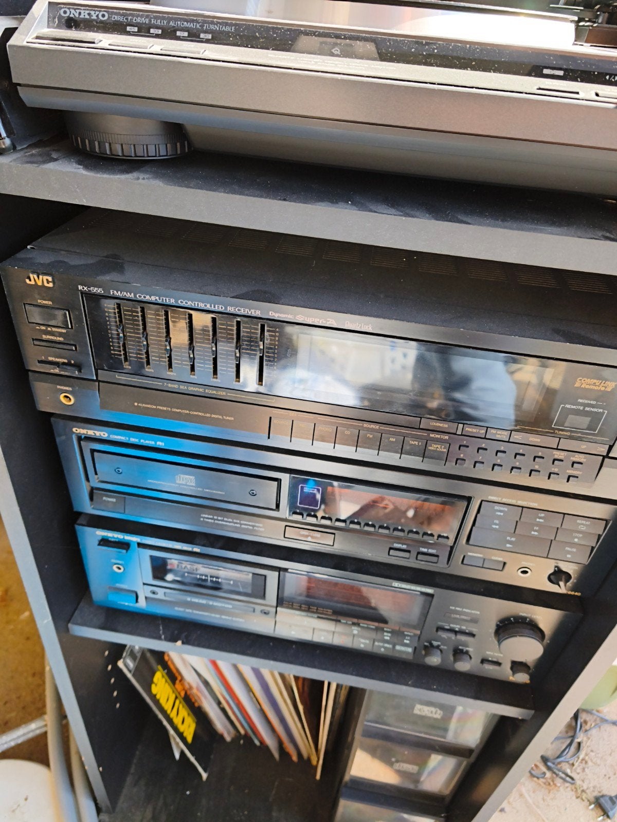 JVC versterker, Onkyo cassette- en cd-speler, Ophalen
