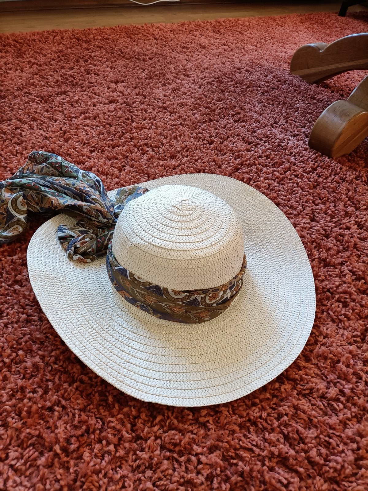 Rieten hoed 1 maat, Kleding | Dames, Hoeden en Petten, Ophalen of Verzenden, Zo goed als nieuw, One size fits all, Hoed