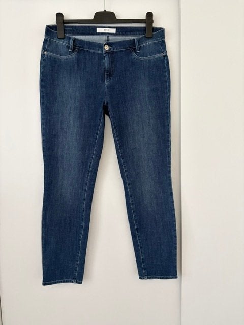 BRAX jeans maat 44(W34L32), BRAX, Zo goed als nieuw, W33 - W36 (confectie 42/44), Verzenden