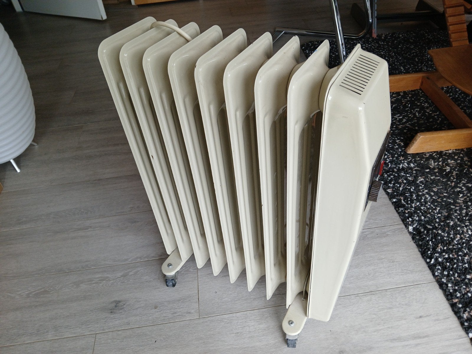 electrische oliegevulde radiator met thermostaat, Ophalen, 800 watt of meer, Radiator, 30 tot 80 cm