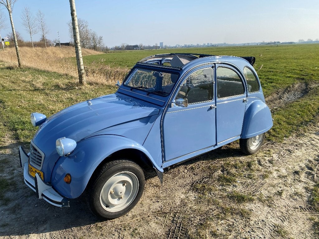 Citroën 2CV 0.6 Club S6 1989 Blauw, foto 2
