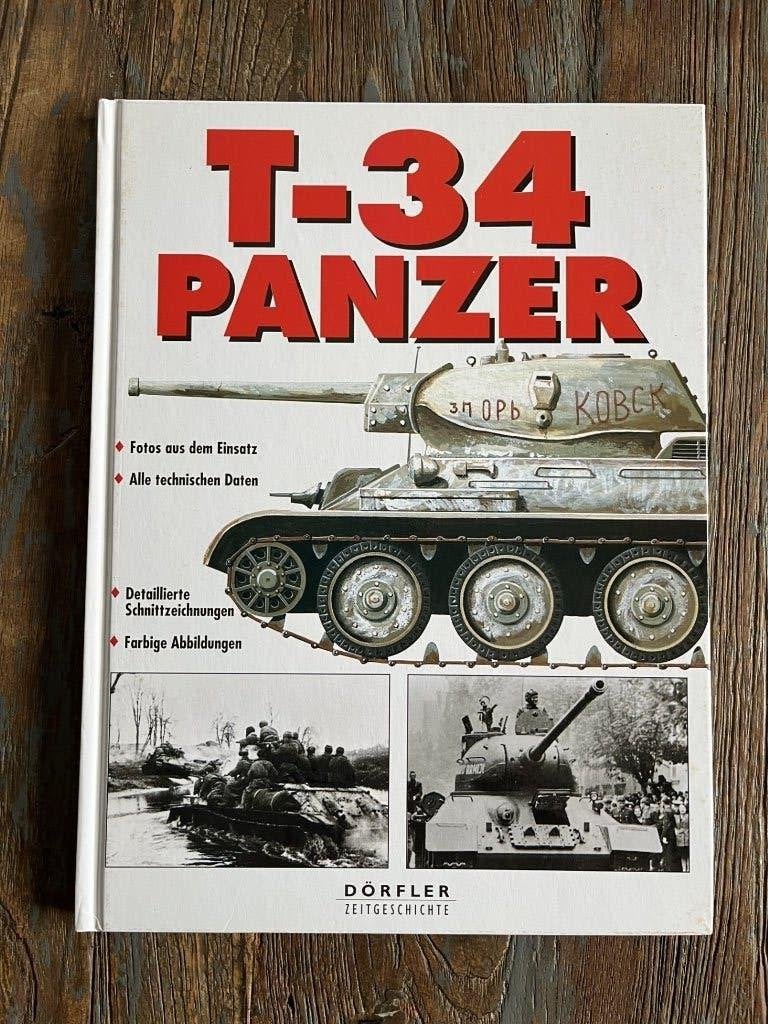 boek T-34 Panzer, Boeken, Ophalen of Verzenden, Tweede Wereldoorlog, Gelezen, Landmacht