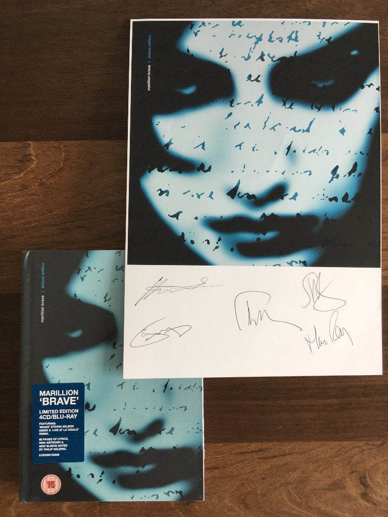 4Cd+BRDvd Marillion Brave Deluxe GESIGNEERD NIEUW, Cd's en Dvd's, Cd's | Rock, Boxset, Ophalen of Verzenden, Nieuw in verpakking