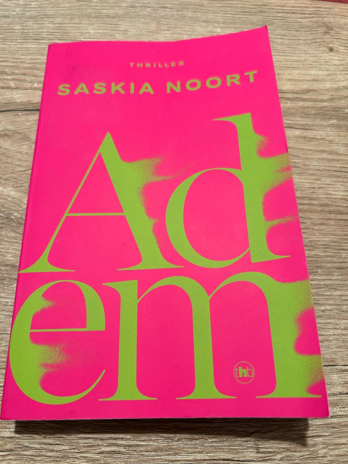 Adem - Saskia Noort (Thriller), Ophalen of Verzenden, Gelezen, Nederland