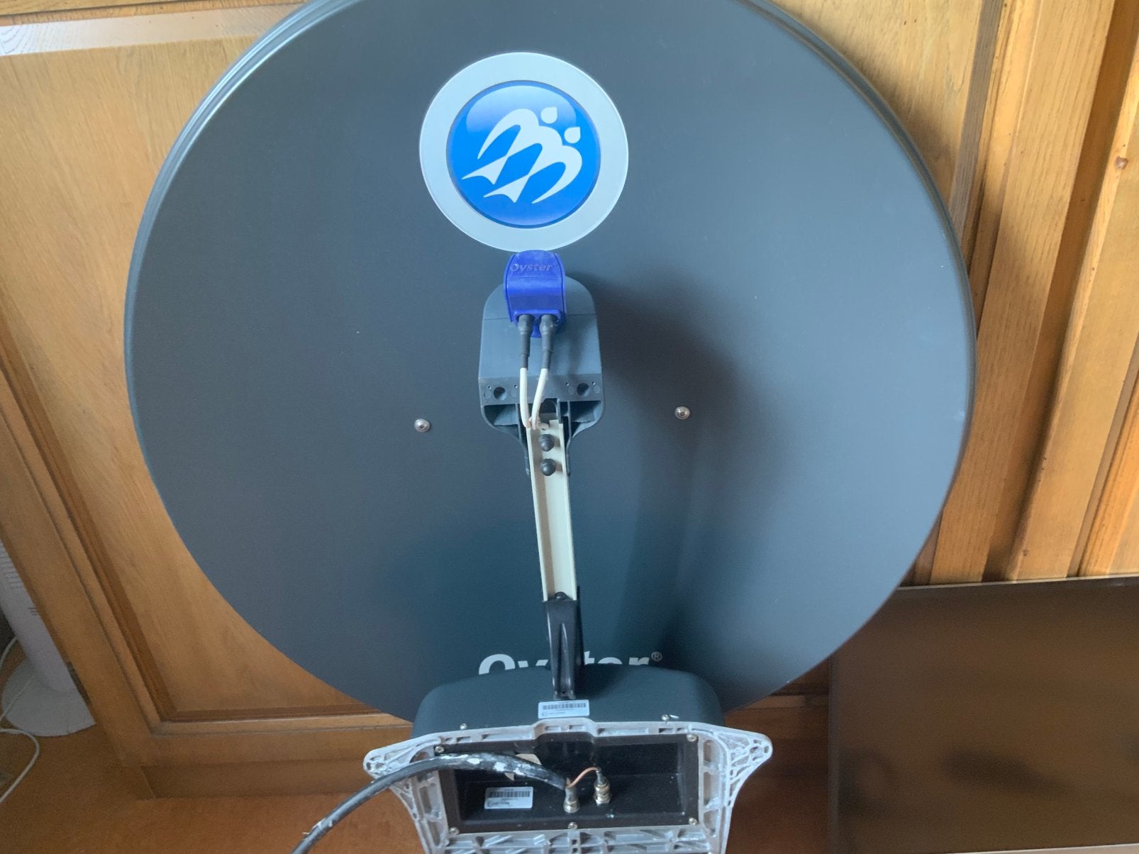 Oyster schotel aftec tv, Audio, Tv en Foto, Schotelantennes, Ophalen of Verzenden, Zo goed als nieuw, Overige merken