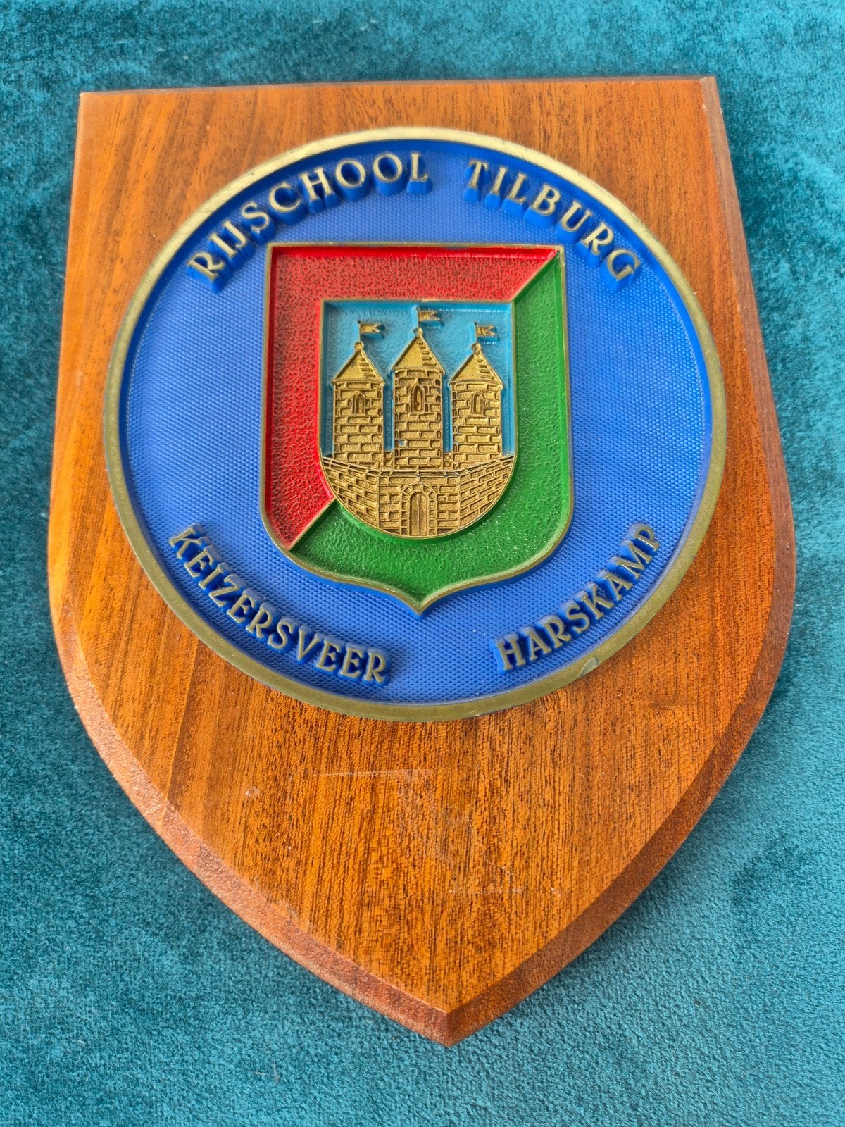 Wapenschild Rijschool Tilburg Keizersveer Harskamp, Ophalen of Verzenden, Landmacht, Nederland, Embleem of Badge