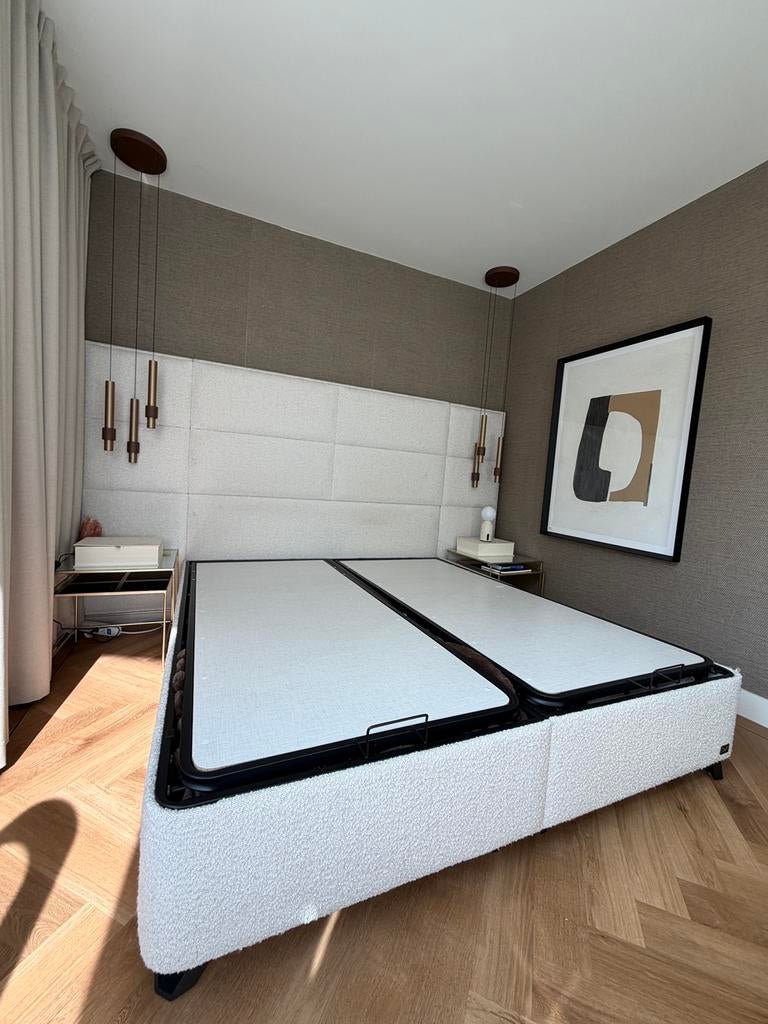 TAF The Absolute Finest boucle bed ombouw met opbergruimte, Ophalen, Eichholtz, Tweepersoons, Zo goed als nieuw