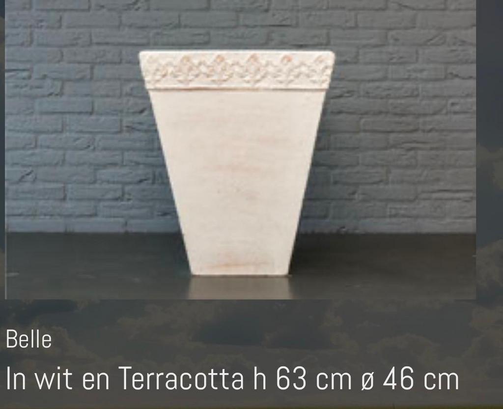 Terra cotta pot, Tuin en Terras, Bloembakken en Plantenbakken, Ophalen, Steen, Rond, Nieuw