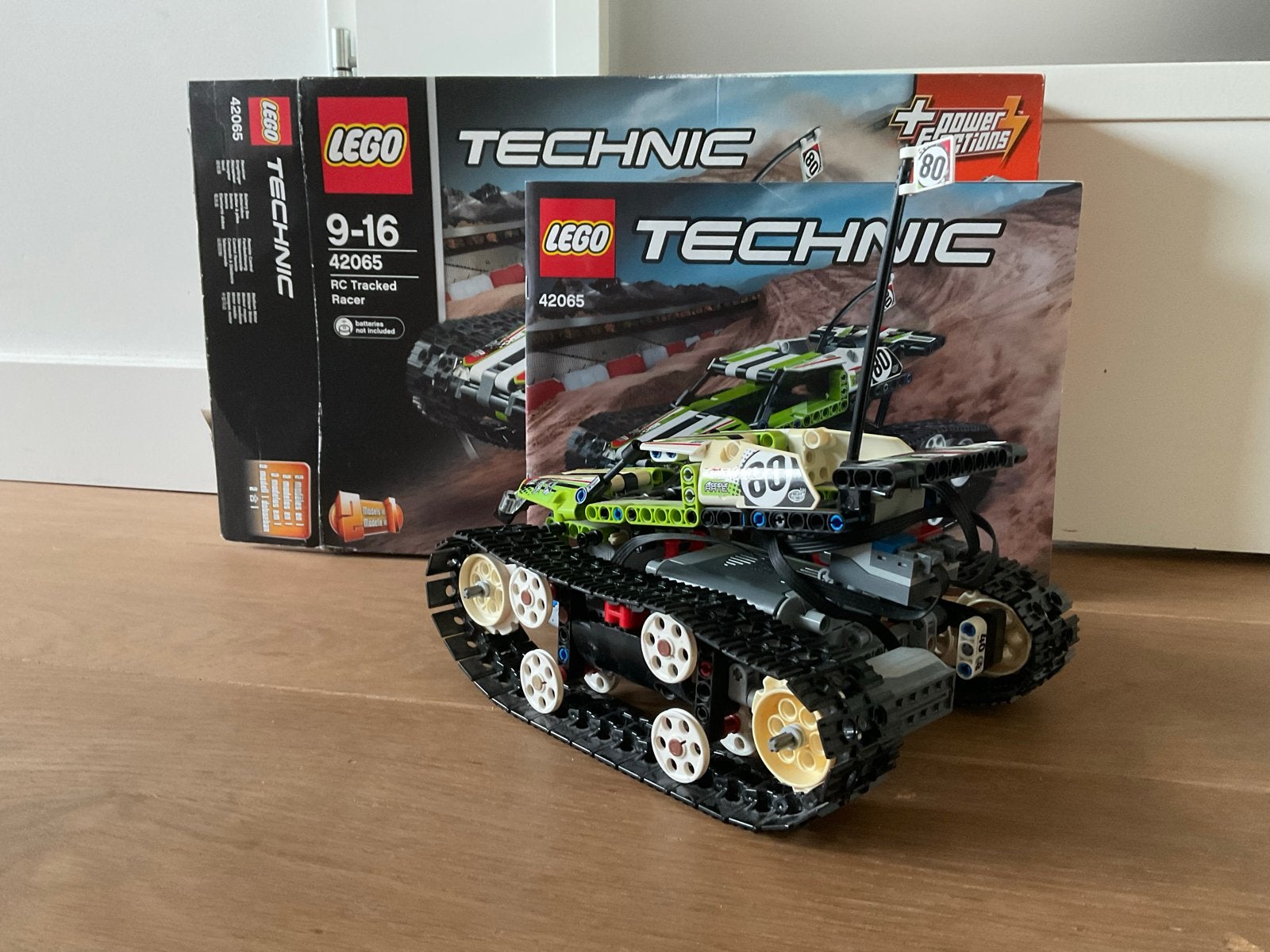 LEGO Technic 42065 RC Tracked Racer met doos, Ophalen of Verzenden, Zo goed als nieuw