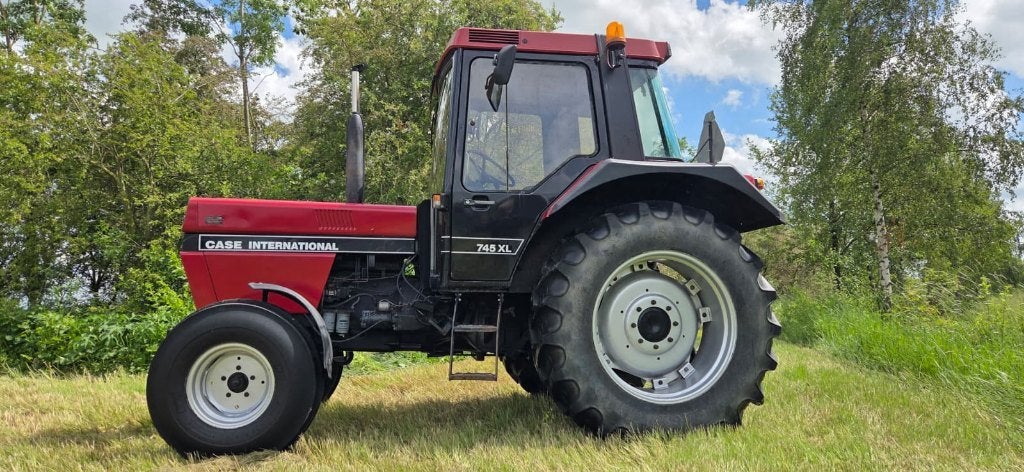 Zeer goed onderhouden Case Internationaal 745 XL, Ophalen, Gebruikt, Meer dan 10000, Case IH
