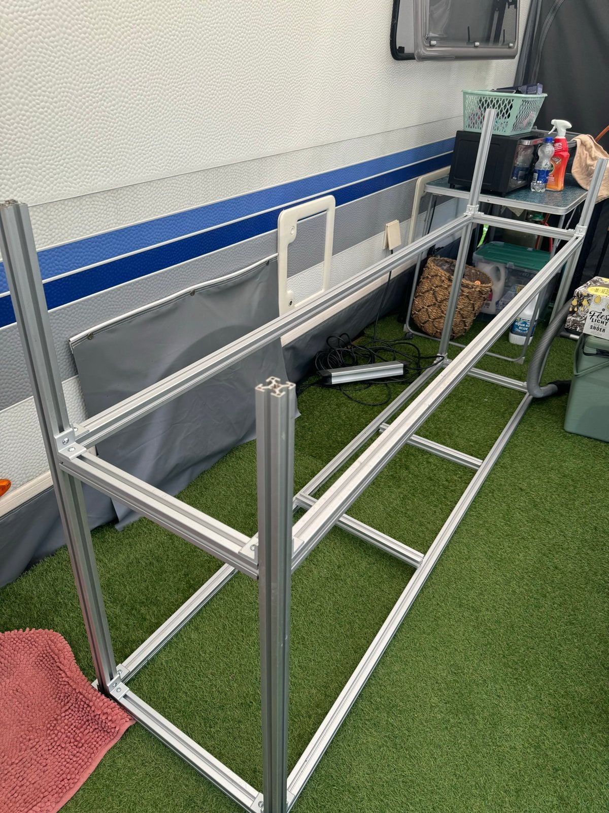 Aluminium profiel rek voor campergarage, Caravans en Kamperen, Camper-accessoires, Ophalen, Zo goed als nieuw