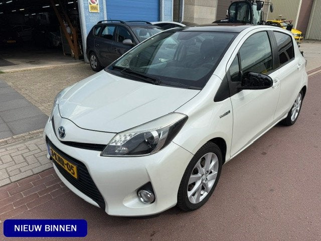 Toyota Yaris 1.5 Full Hybrid Dynamic 2013 NAP 167.947km Luxe, Auto's, 1497 cc, Gebruikt, 4 cilinders, Origineel Nederlands