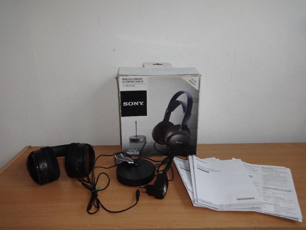 Sony RF-811RK draadloze hoofdtelefoon, Ophalen of Verzenden, Zo goed als nieuw, Over oor (circumaural), Sony