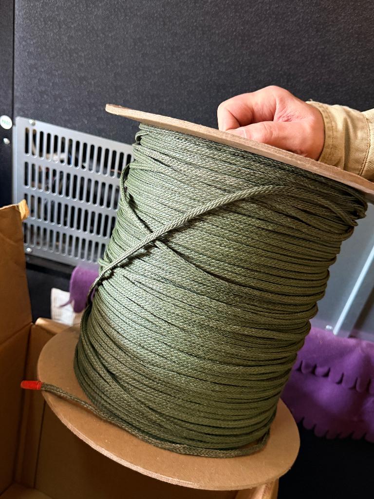 3X Paracord rol – camouflage groen/grote spoel (365 meters), Ophalen, Nieuw, Overige typen