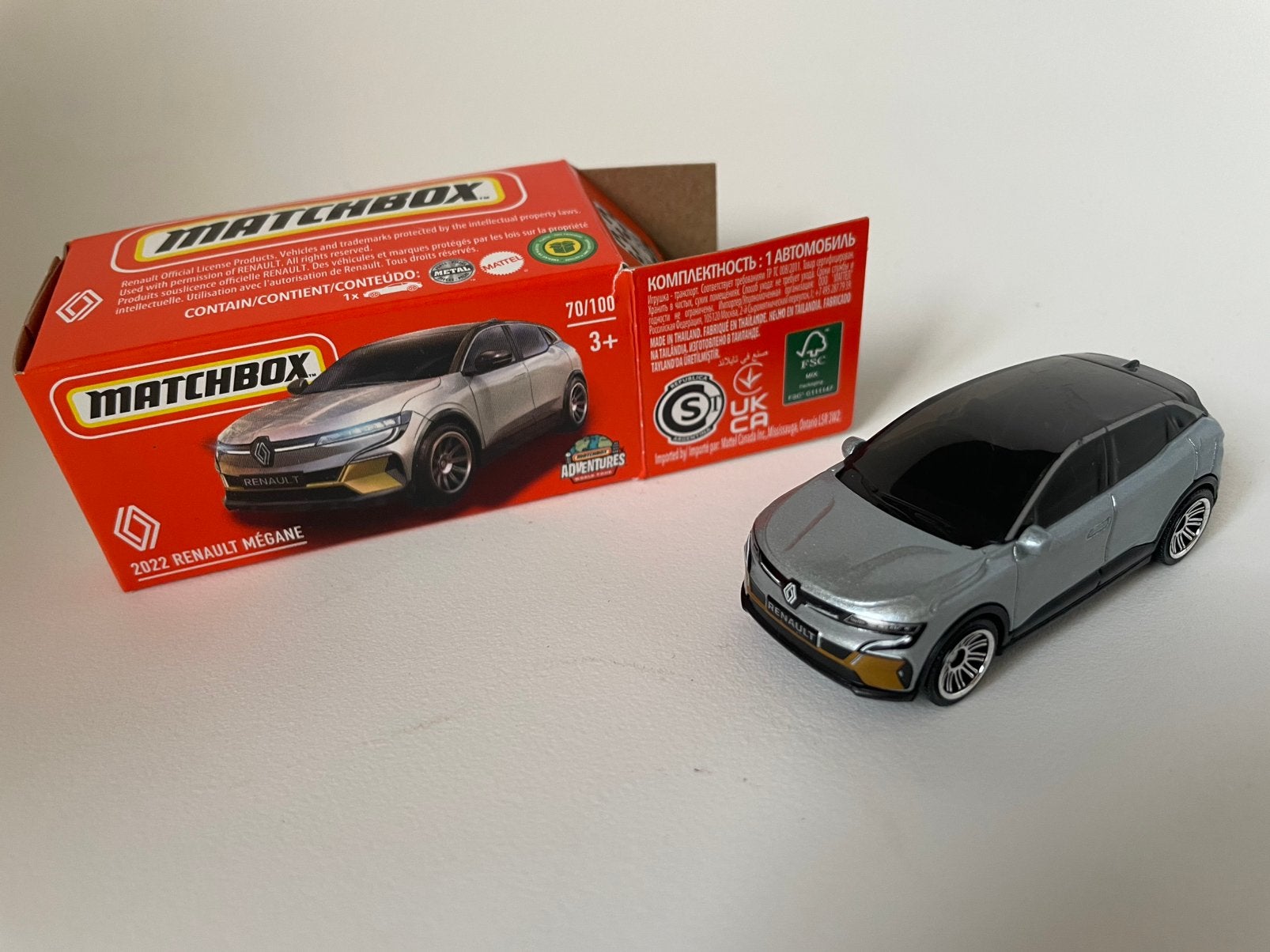 model Renault Megane E tech 2022, zilver/grijs Matchbox 1/50, Ophalen of Verzenden, Zo goed als nieuw