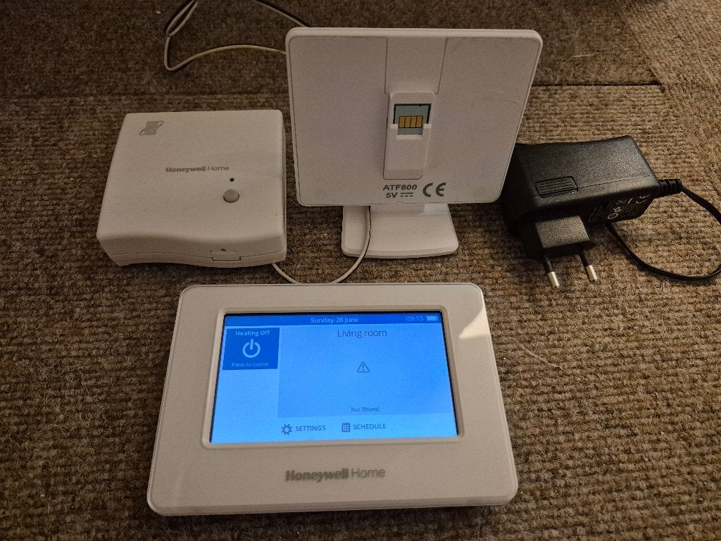 Honeywell evohome slimme thermostaat WiFi OpenTherm, Ophalen of Verzenden, Slimme thermostaat, Zo goed als nieuw