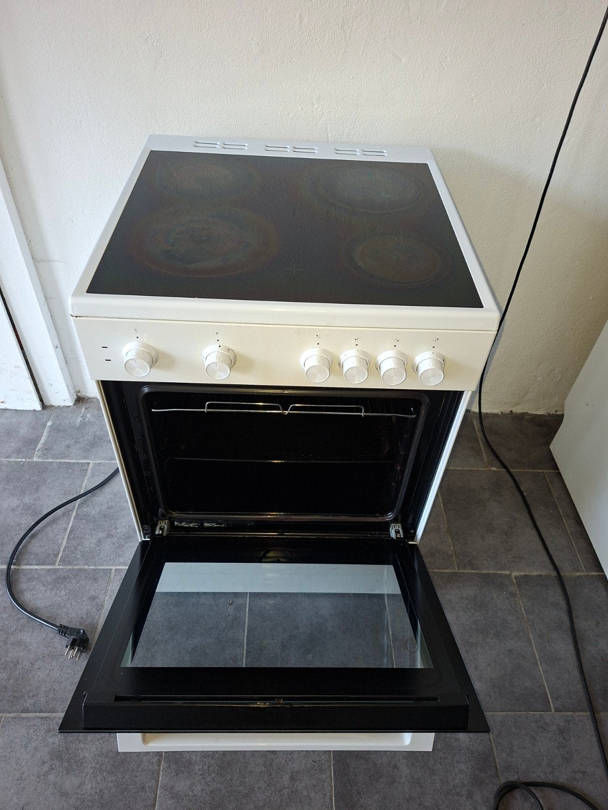 BEKO KERAMISCH FORNUIS, Witgoed en Apparatuur, Ophalen, Gebruikt, Hete lucht, 60 cm of meer