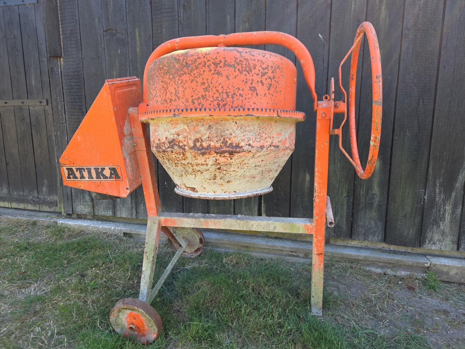 Atika betonmolen, Doe-het-zelf en Verbouw, Betonmolens, Ophalen, Gebruikt
