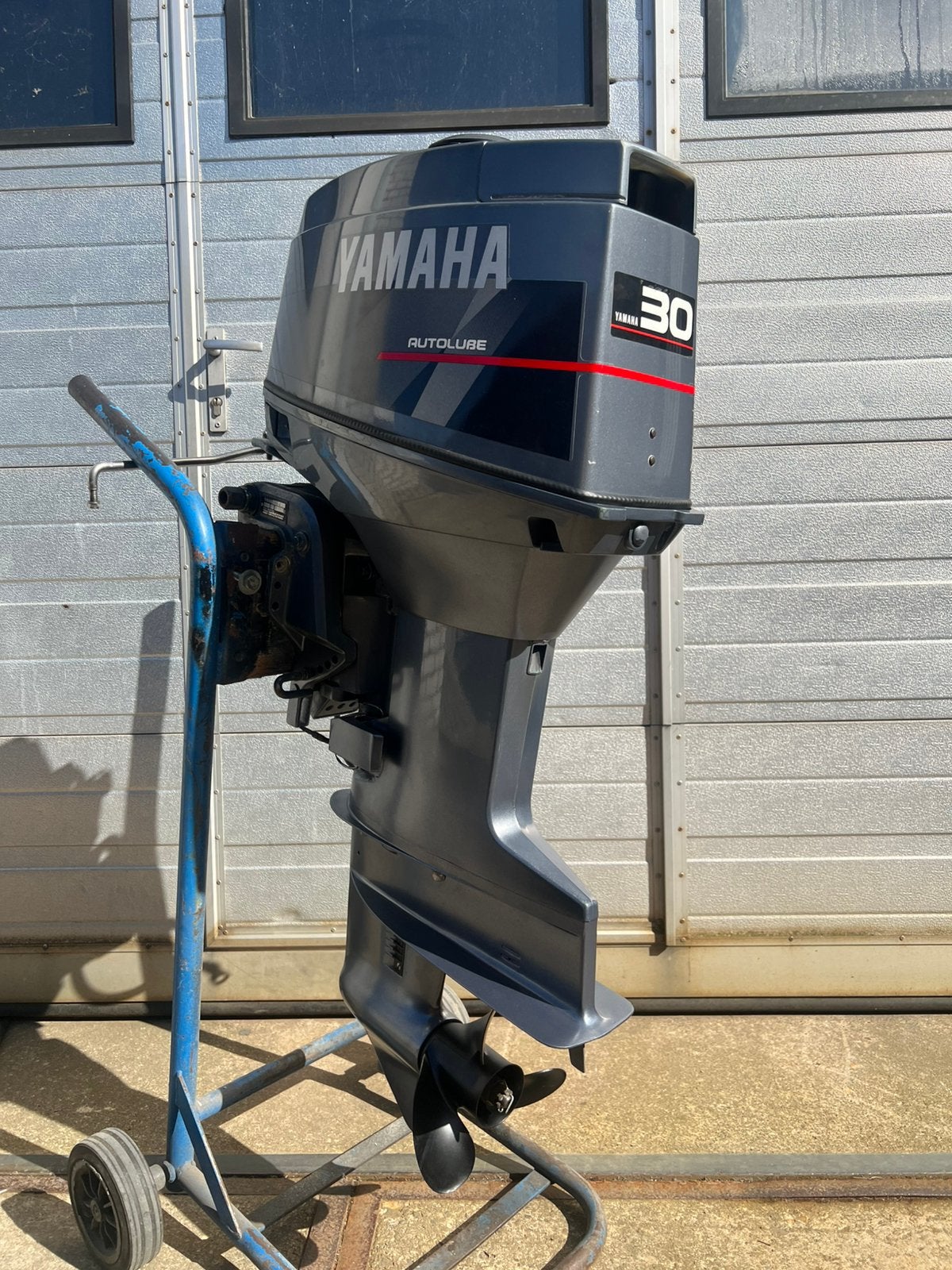30 pk Yamaha autolube kortstaart elektrisch start, Watersport en Boten, Buiten- en Binnenboordmotoren, 10 tot 30 pk, Elektrische start