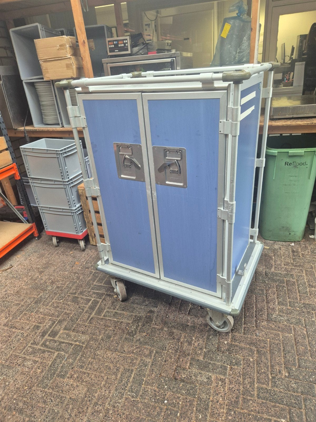 Professionele horeca serveerwagen / transportkar, 100 liter of meer, Ophalen, Transportkar